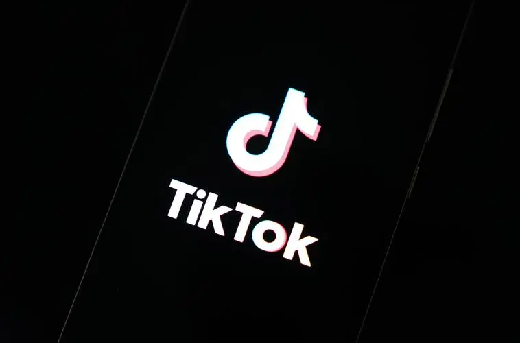 Tiktok 抖音iPhone国际版解锁版免拔卡巨魔安装永久使用、支持登录