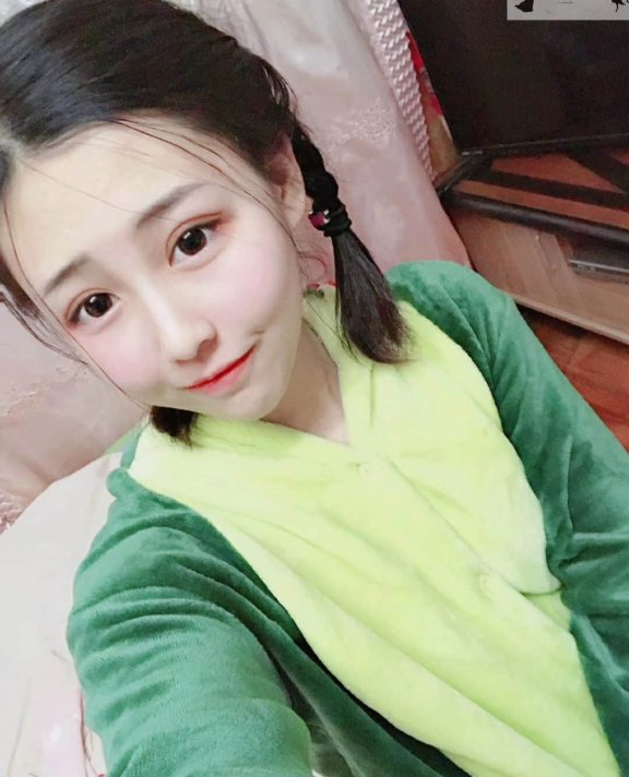 038-福利姬@兜兜飞全部套图合集+露脸生活照【329P+66V/3.27G】